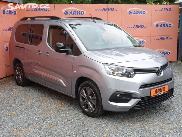 Toyota Proace City